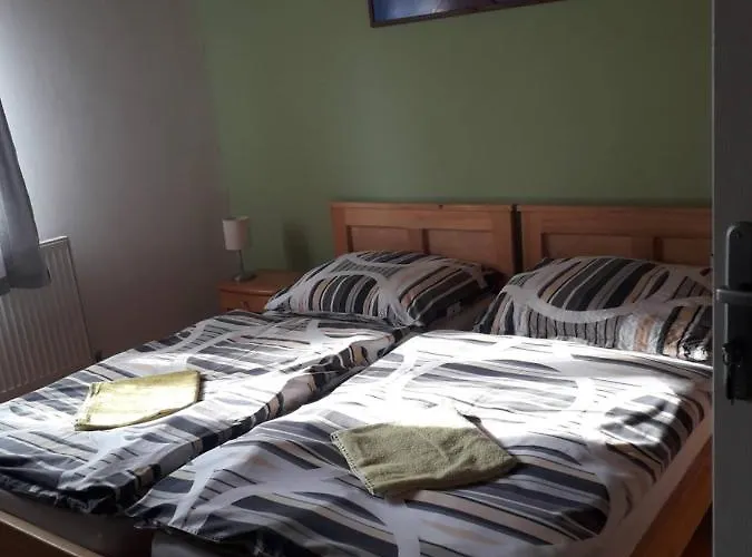 Na Strelnici Pensión 3*
